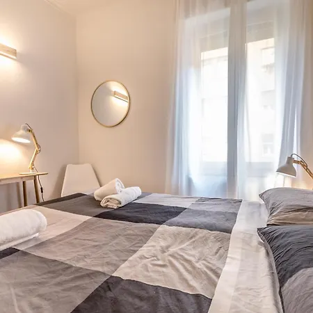 Sapienza - Modern House In Piazza Bologna Appartement