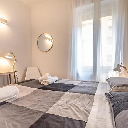 Sapienza - Modern House In Piazza Bologna Apartment